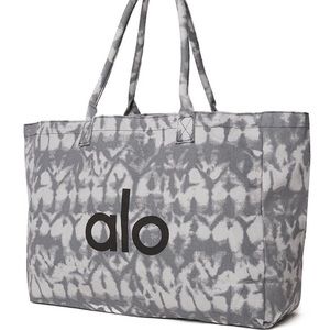 Alo Yoga tote